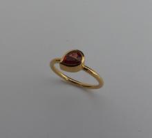 Autres Pierres : Pierres Fines de couleur Bague saphir rouge