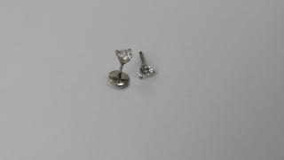 Boutons d'oreilles diamant, chatons 3 griffes