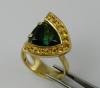 Bague Tourmaline Verte et Saphirs Jaunes