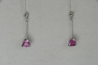 Boucles d'oreilles pendants saphirs roses