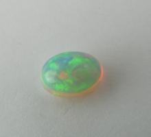 Pierres prcieuses et pierres fines de couleurs Opale