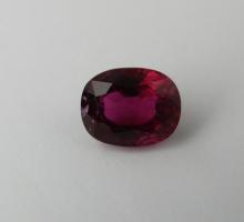 Pierres prcieuses et pierres fines de couleurs Tourmaline rouge