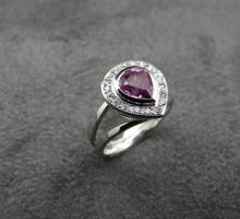  Bague Saphir roses et diamants
