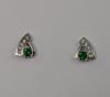 Boucles  d'oreilles tsavorite et diamant