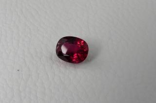 Tourmaline rouge