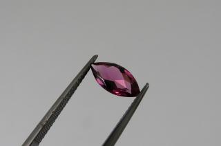 Tourmaline rose navette